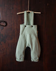 Classic organic baby romper with breathable fabric