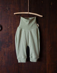 Organic cotton baby pants for free movement