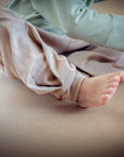 Organic pants with timeless design for children
