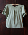 CAMISETA PINO en Verde Salvia