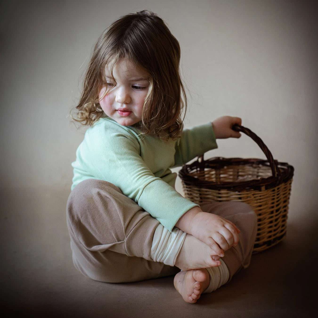 Breathable organic cotton leg warmers for daily comfort