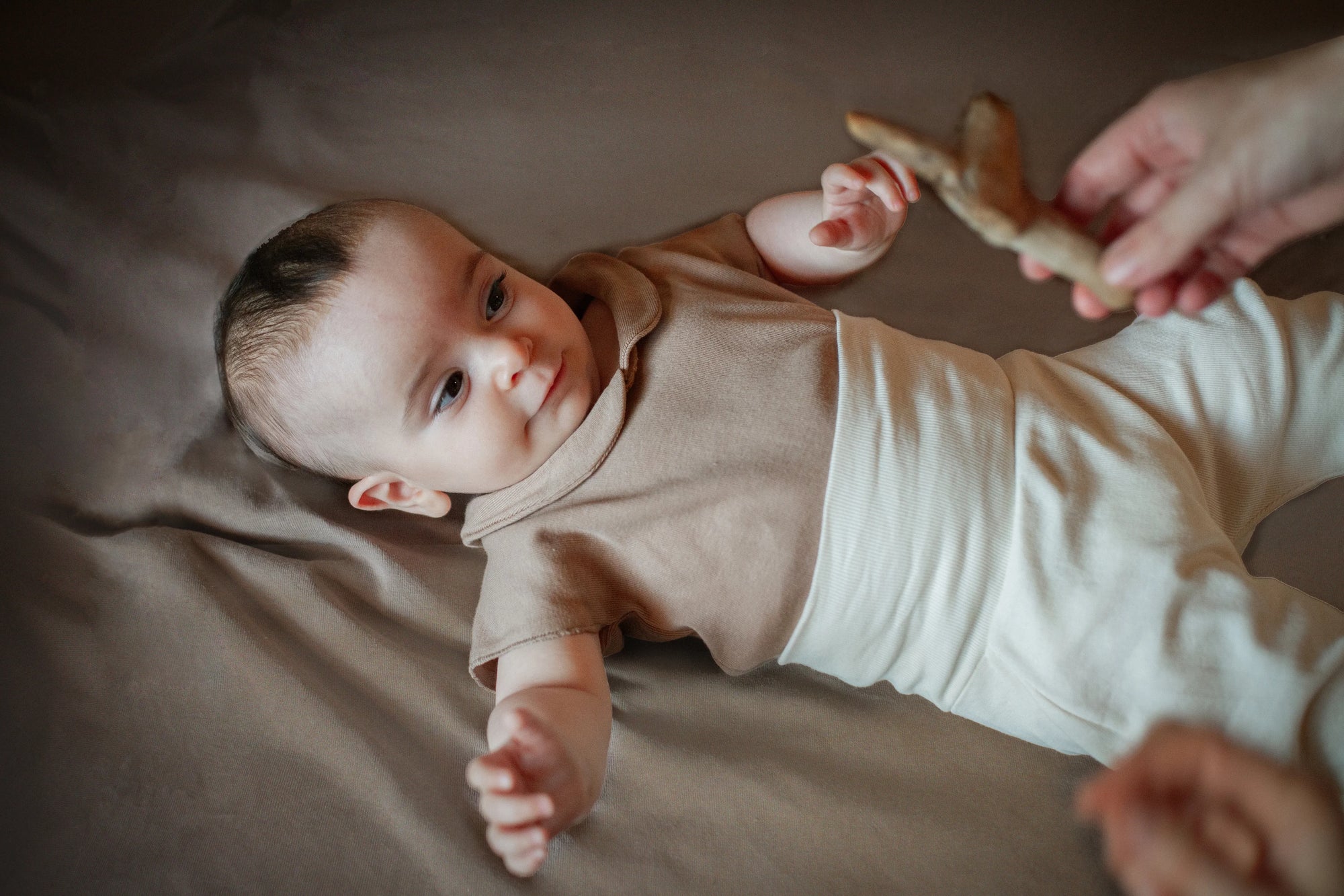 Comfortable baby shirt made with eco-conscious materials