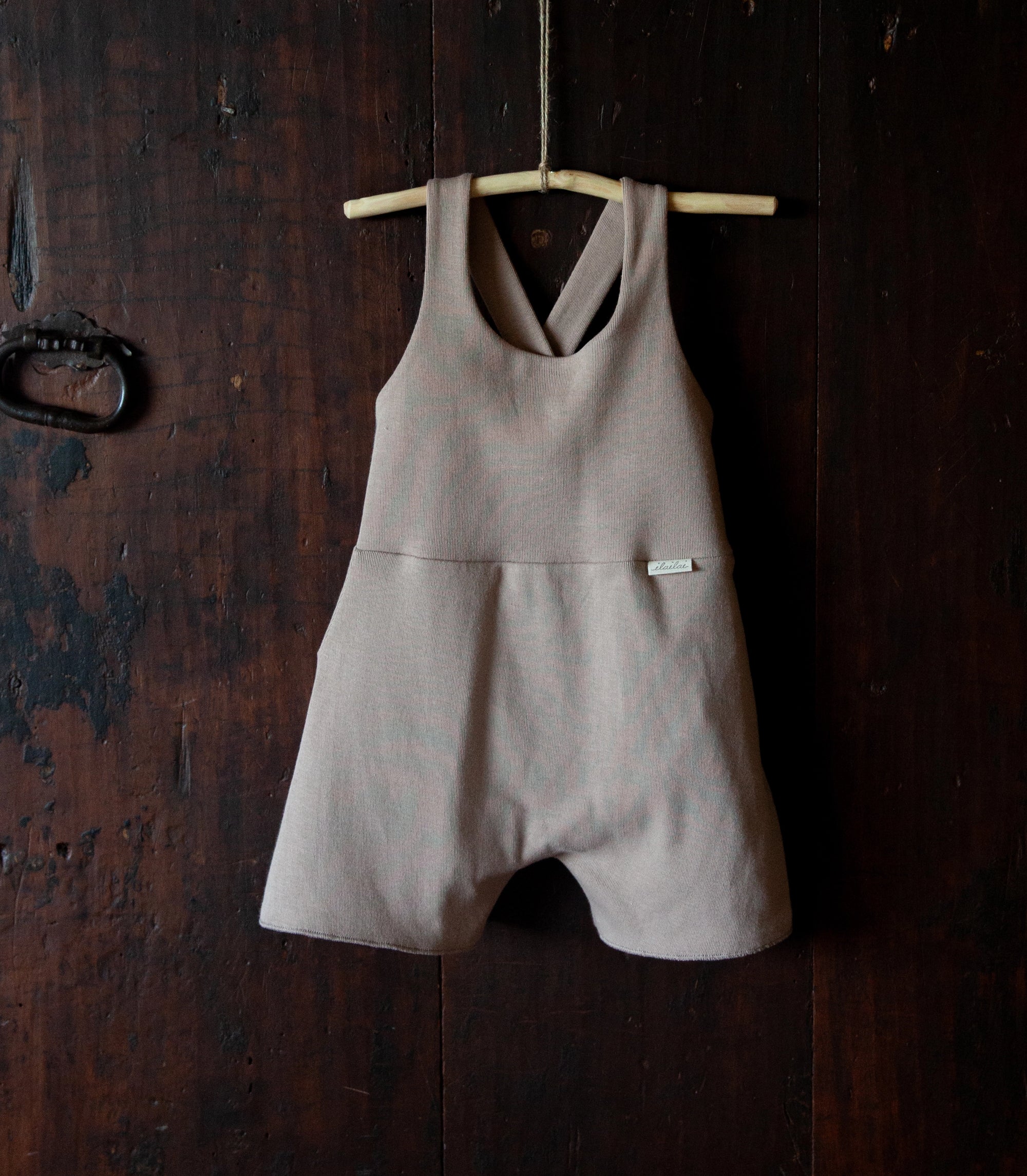 Eco-responsible organic baby romper