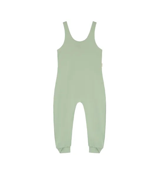 GOTS-certified jumpsuit for natural development