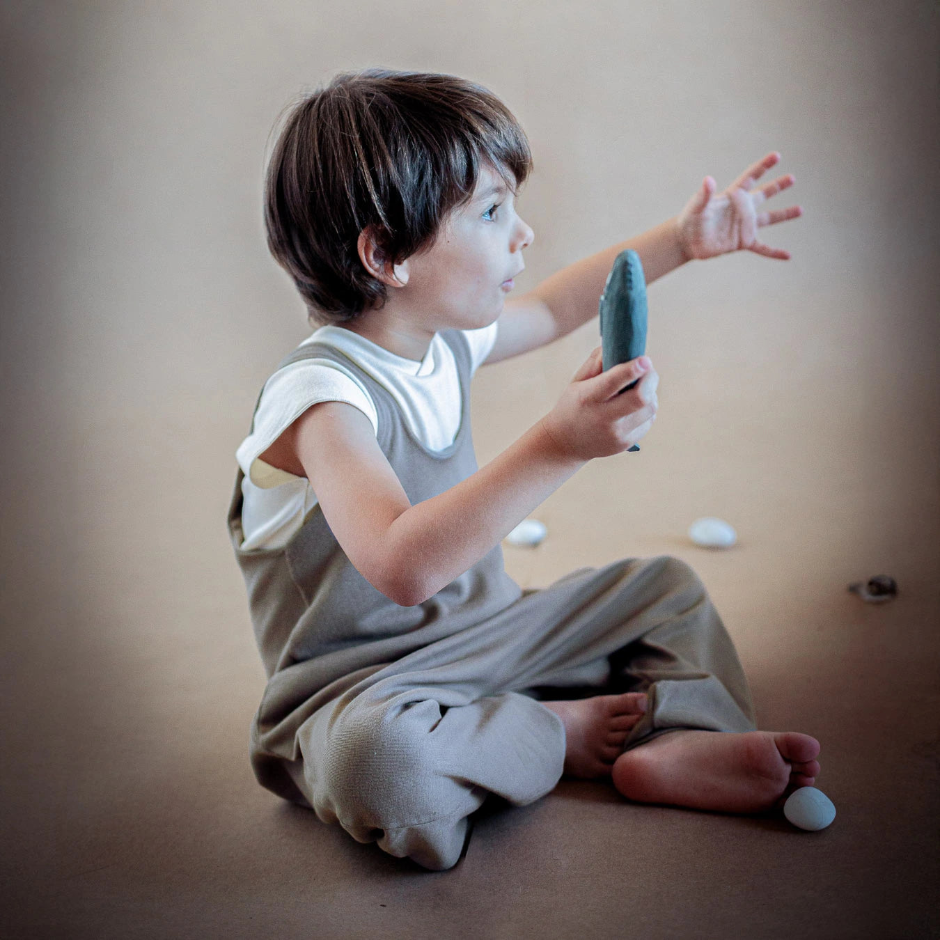 Lightweight natural romper for seasonal use