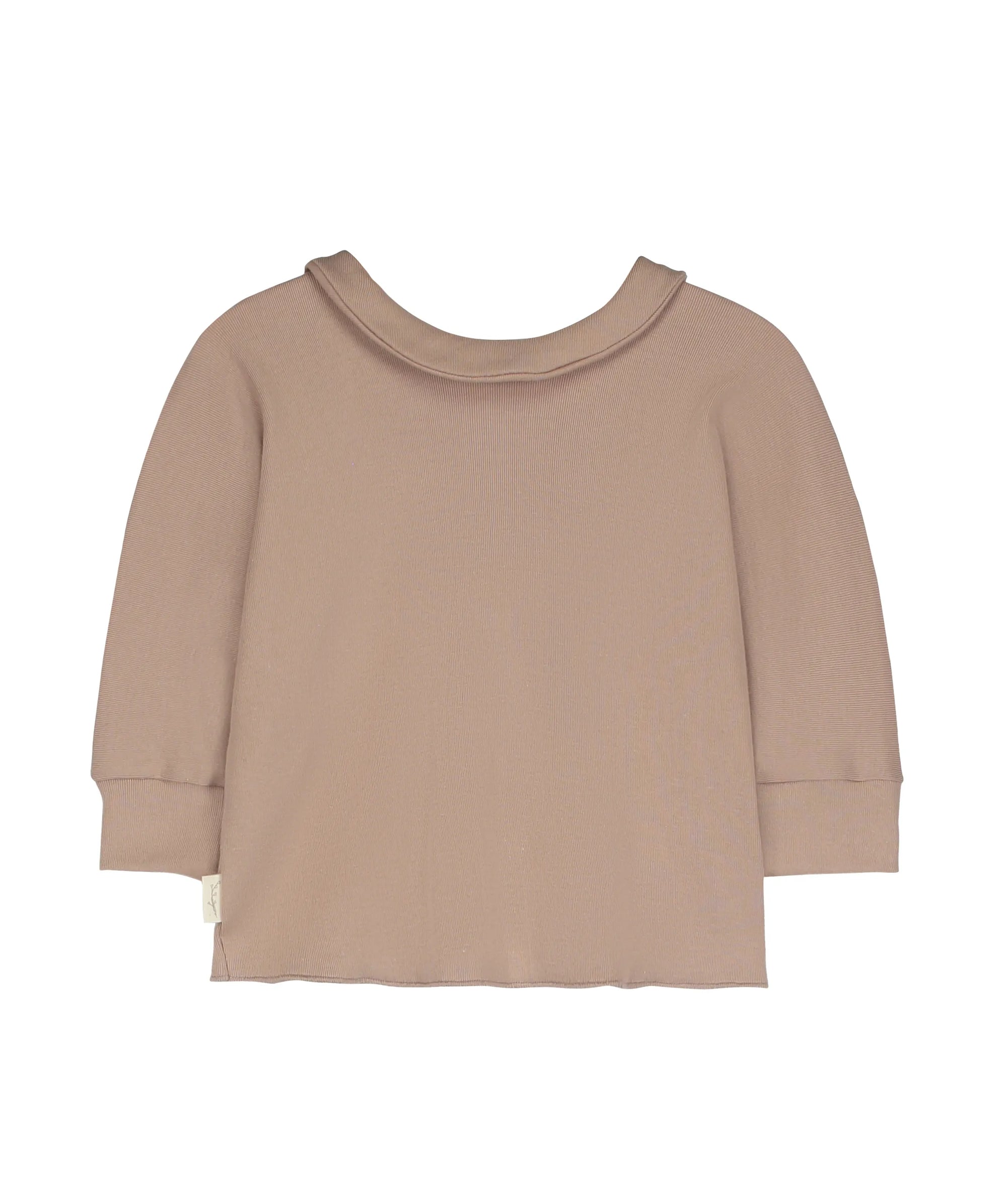 Locally made organic shirt with breathable fabric