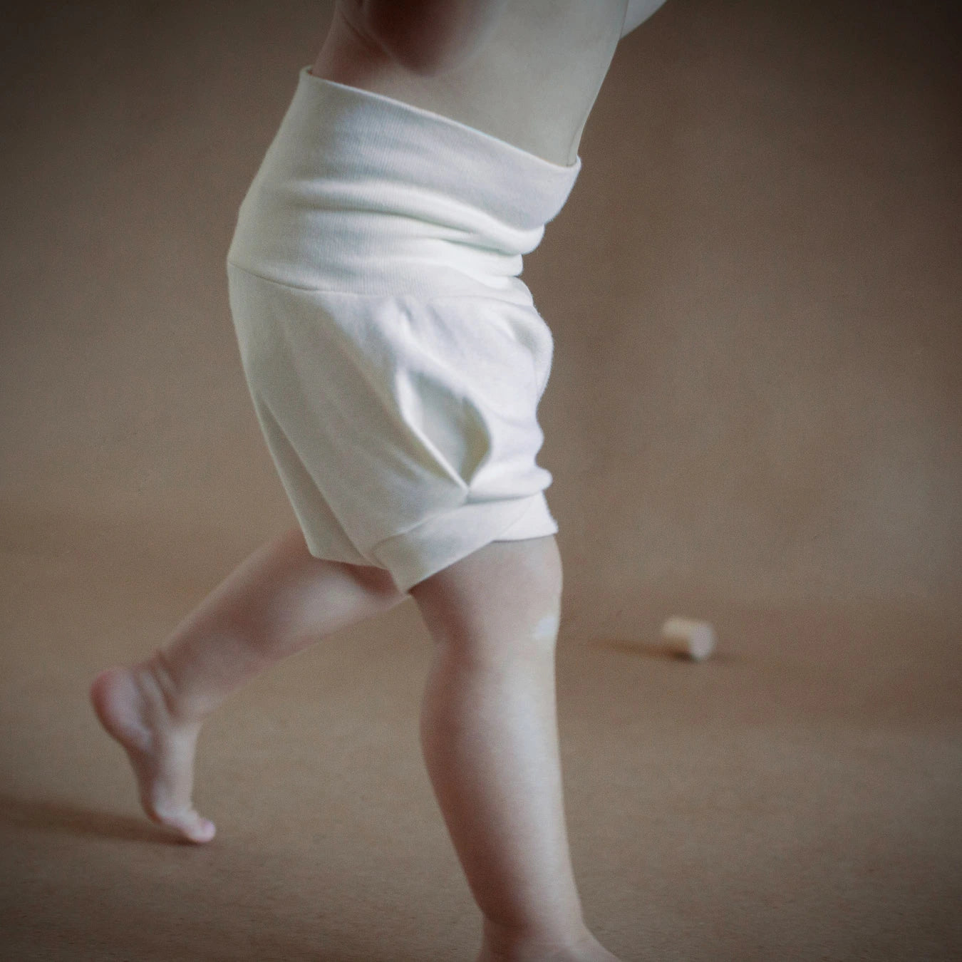 Natural fiber organic short for gentle comfort