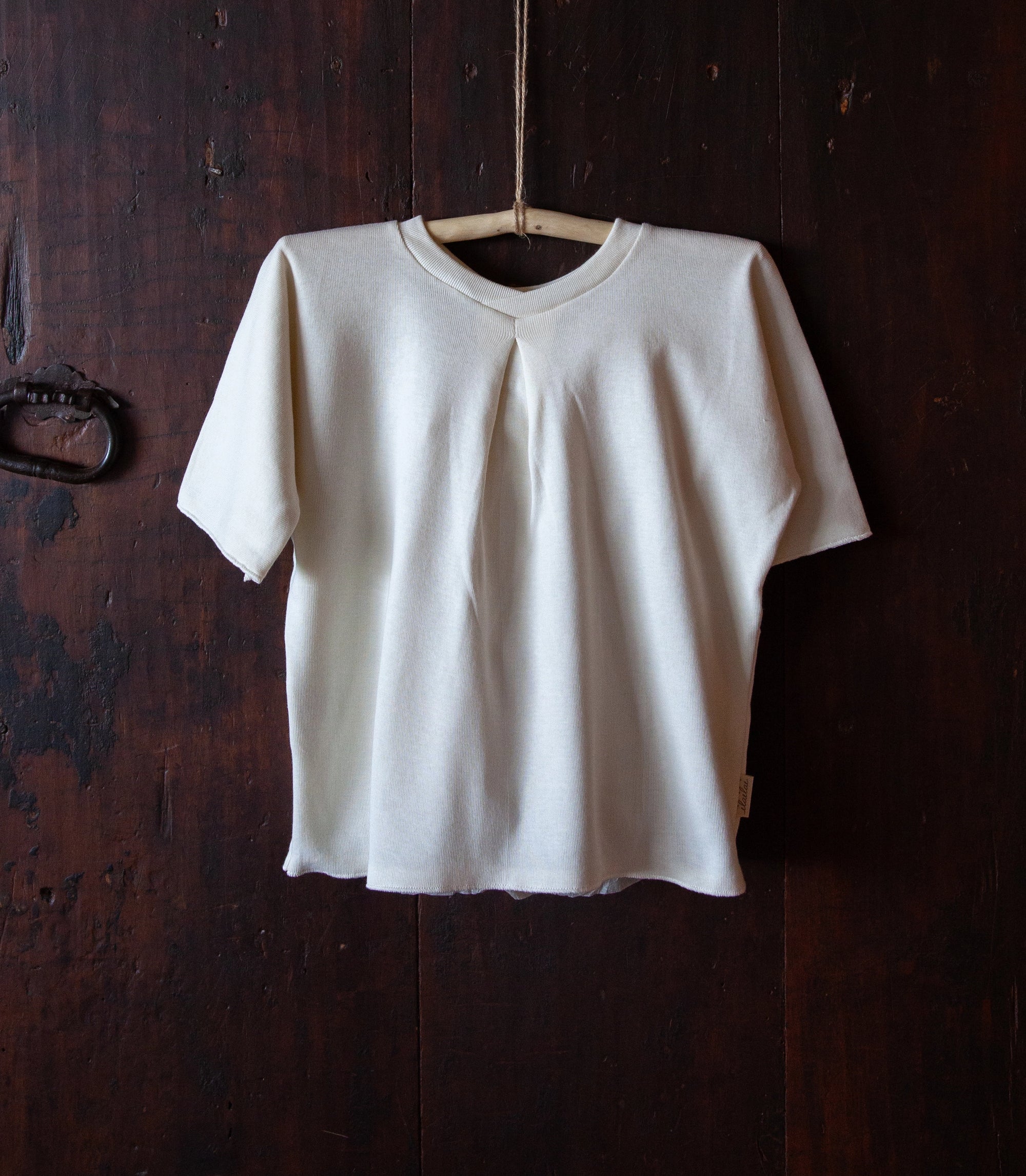 Organic cotton tee for unrestricted exploration