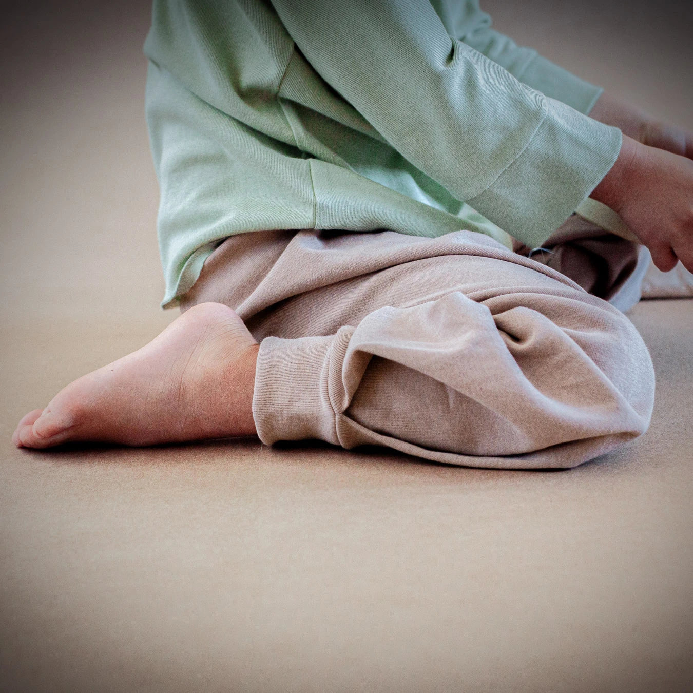 Plant-based top with durable comfort