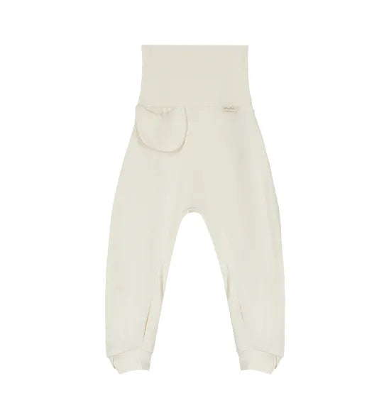 Pure organic pants for delicate newborn skin