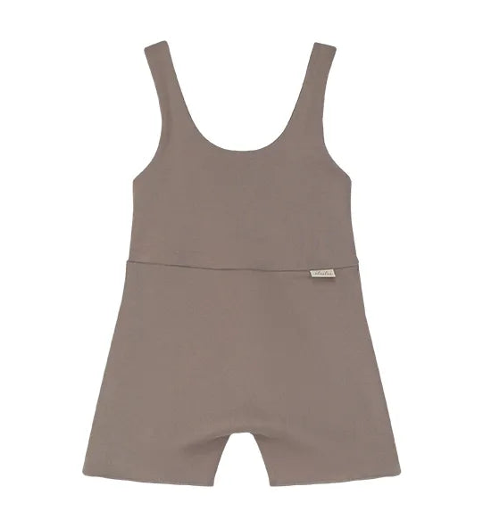Sustainable organic cotton romper for sensitive skin